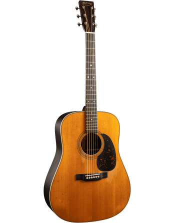 MARTIN D-28 STREET LEGEND
